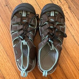 KEEN Newport H2 sandals- woman’s
